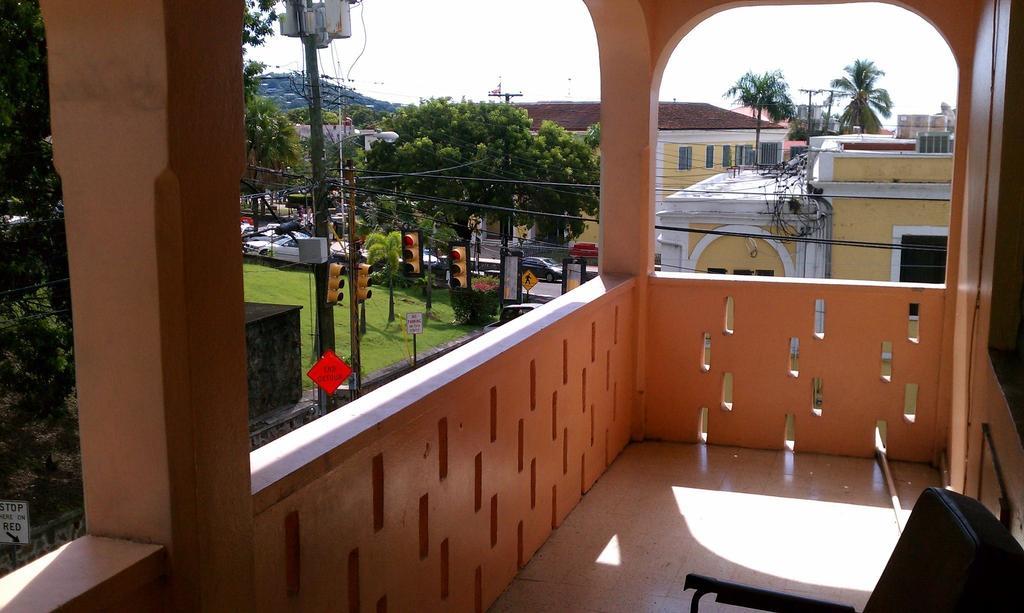 Midtown Guest House Charlotte Amalie Exteriör bild