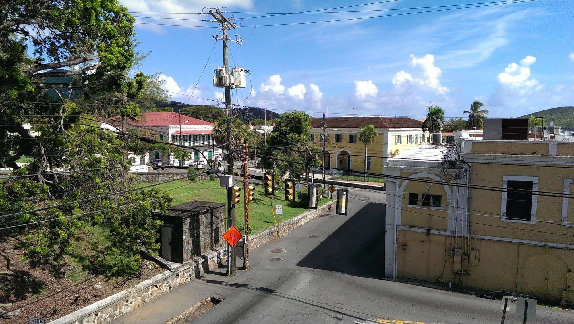 Midtown Guest House Charlotte Amalie Exteriör bild